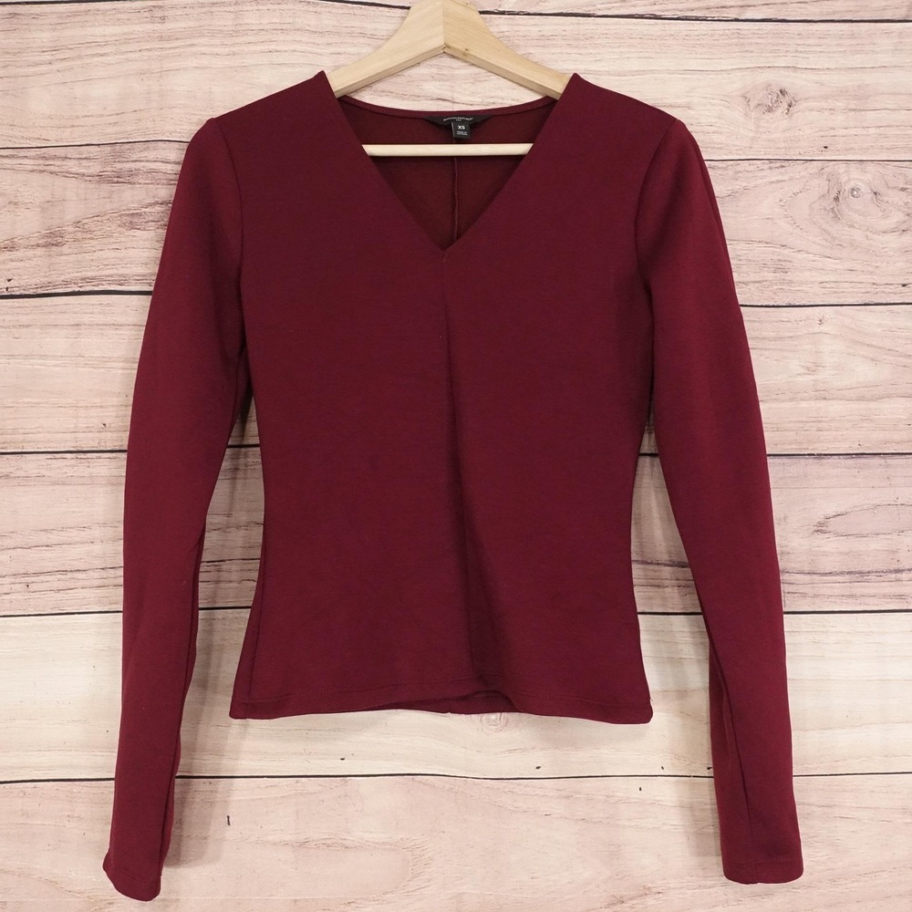 Banana Republic Top Womens XS Red V-Neck Long Sleeve Basic Knit Casual